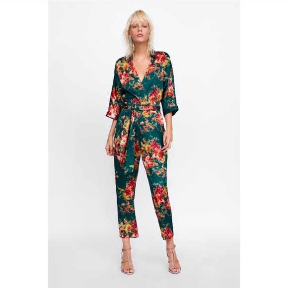 Zara Pants \u0026 Jumpsuits | Zara Floral 